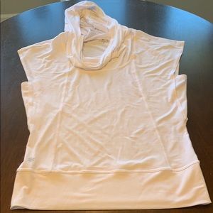 Lululemon hooded sleeveless top